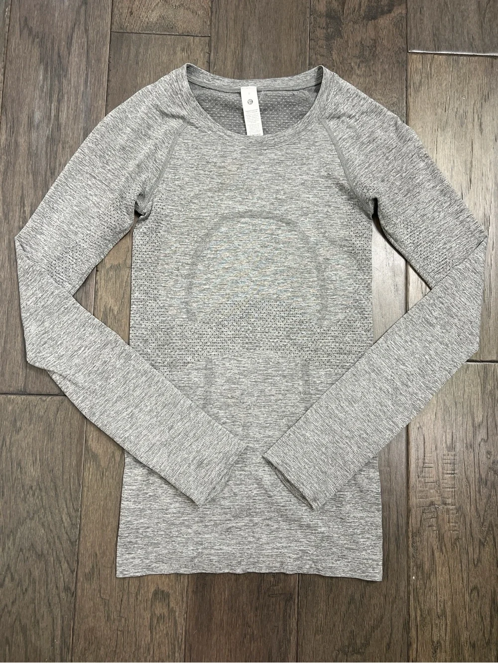Lululemon Swiftly Tech Long Sleeve 2.0 Slate / White